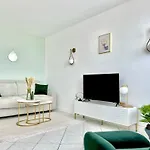 Face Gare / Centre Apartman